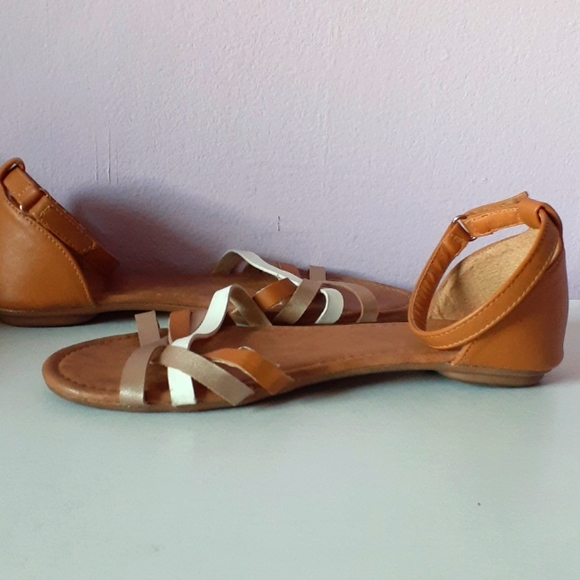 Summer Sandals - Picture 4 of 5